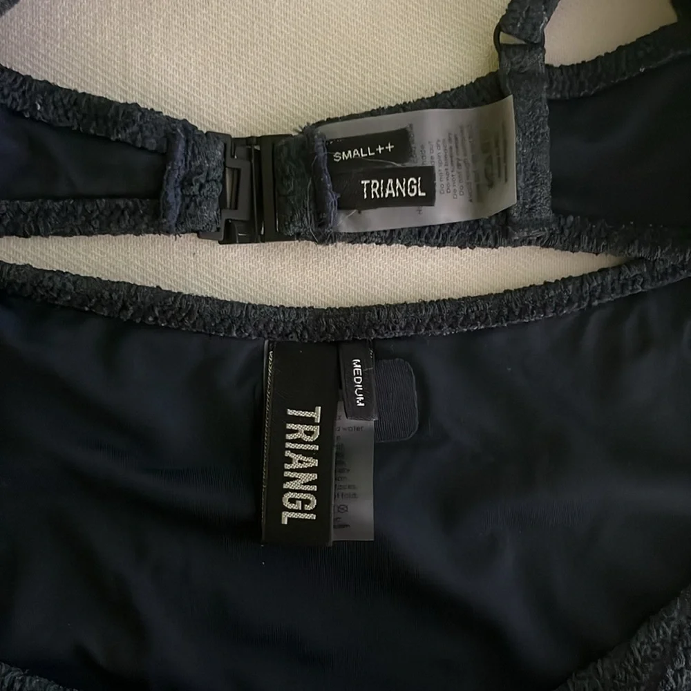 Triangl swimwear navy blue top bottom bag - Picture 6 of 6